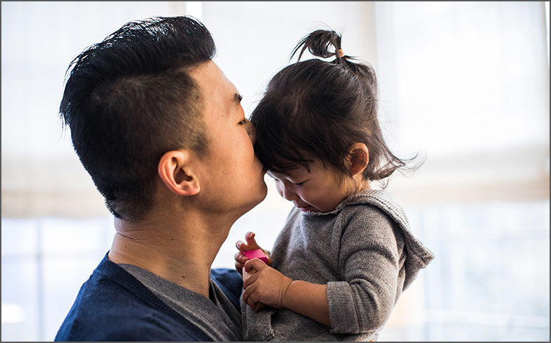 thumbnail father and daughter 